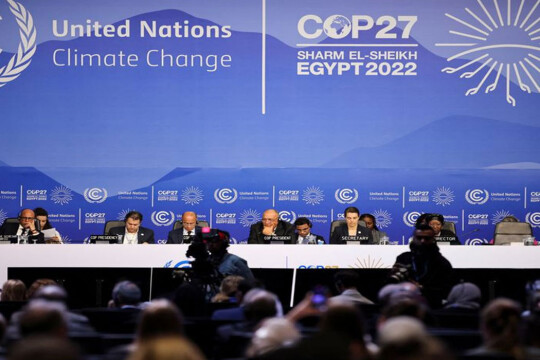 COP27 negotiators to push for deal in overtime climate talks