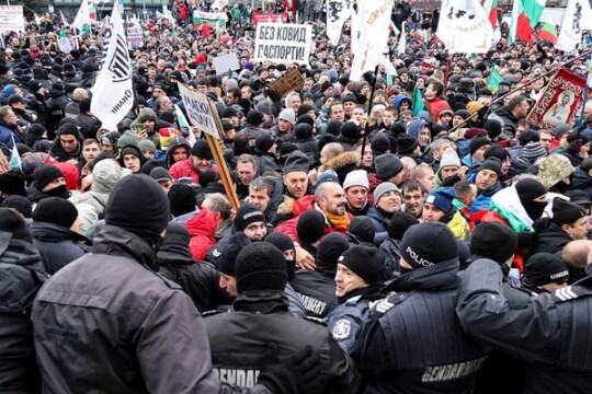 Anti-vaccine protesters try to storm Bulgaria's parliament