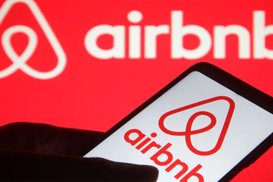 Airbnb reports soaring revenue as travel rebounds