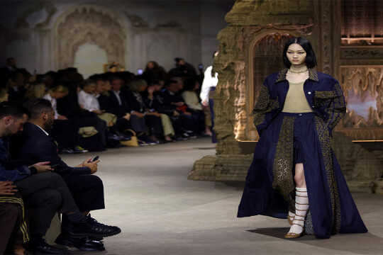 Paris Fashion Week, Dior introduces baroque-inspired collection