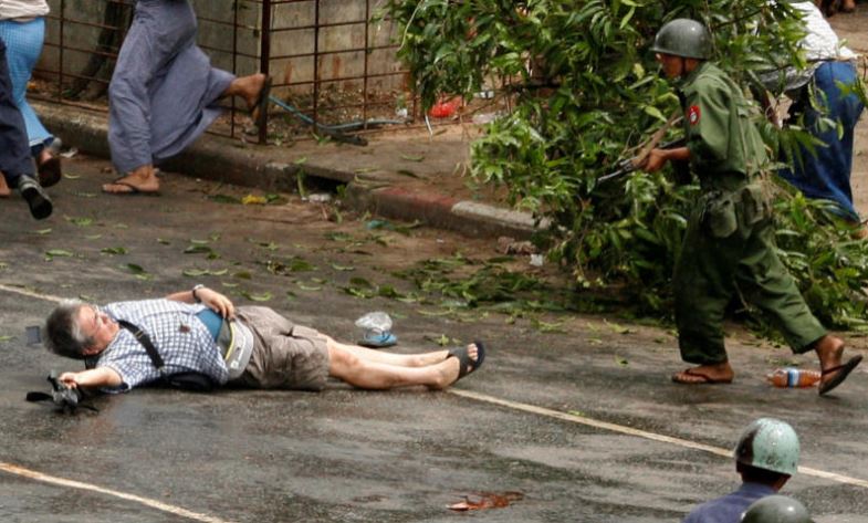 Myanmar: Convoy carrying Asean diplomats attacked