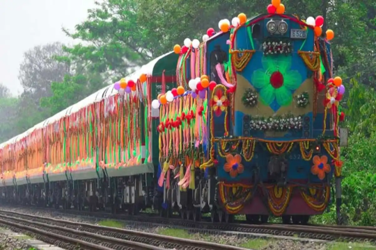 Dhaka-Jalpaiguri 'Mitali Express' train flagged off