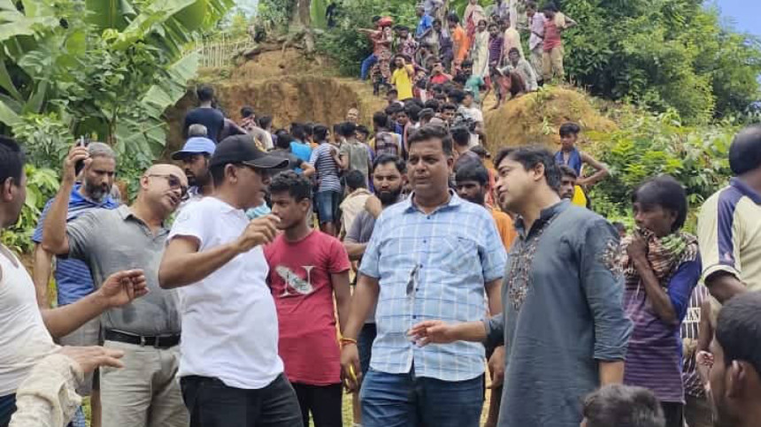 Moulvibazar hillside collapse kills 4 female tea-workers