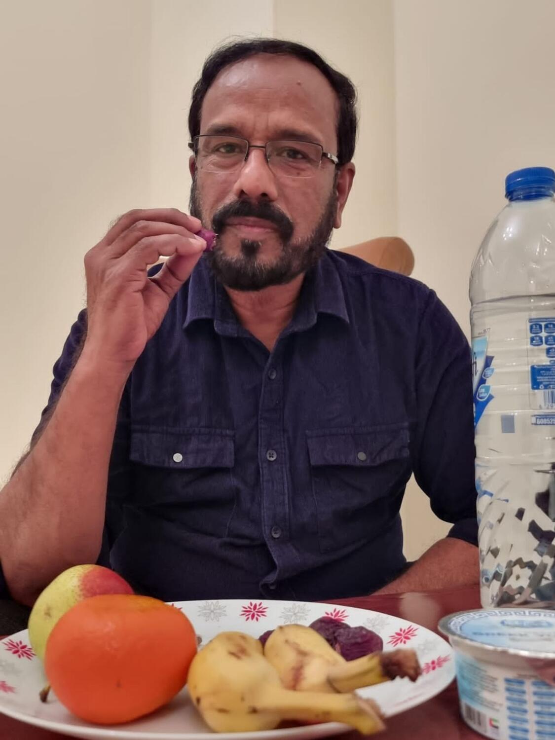 Hindu expat has been fasting every Ramadan for 19 years