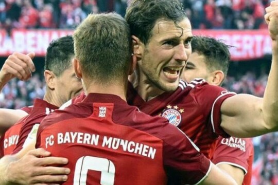 Bayern Munich seal 10th consecutive Bundesliga title