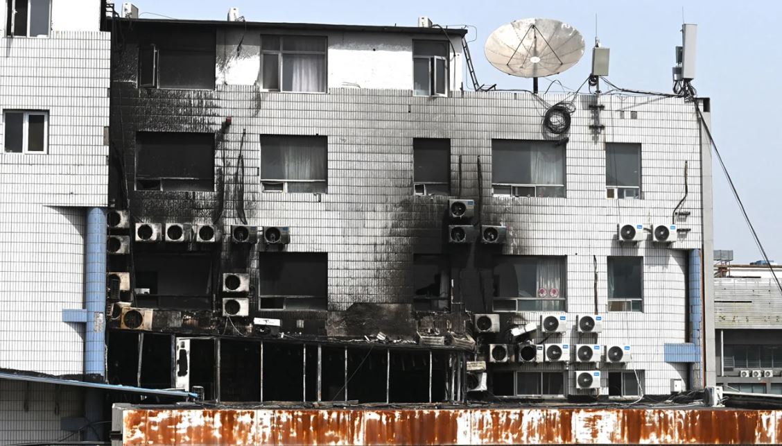 A hospital fire killed 29 in Beijing, but residents were kept in the dark for hours