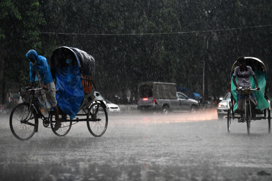 Cautionary signal no. 3 at seaport, rain may continue for two more days