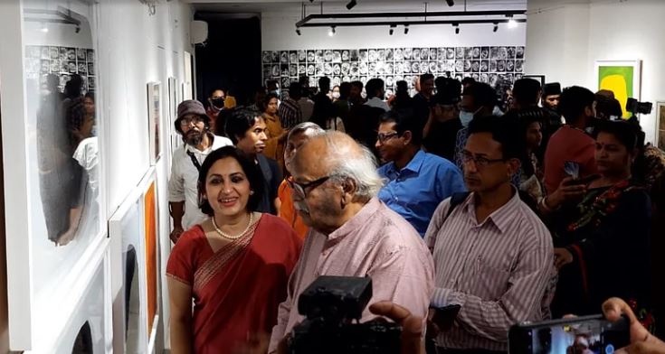 Bipasha’s solo exhibition at Gallery Chitrak