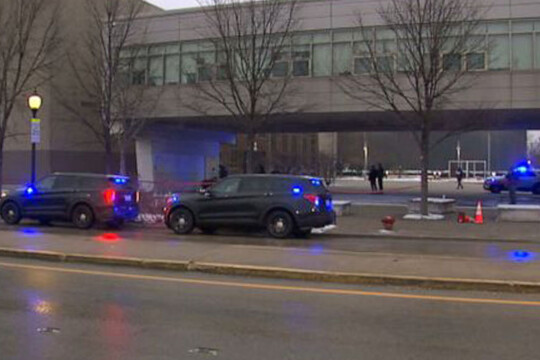 Chicago high school shooting leaves 2 dead