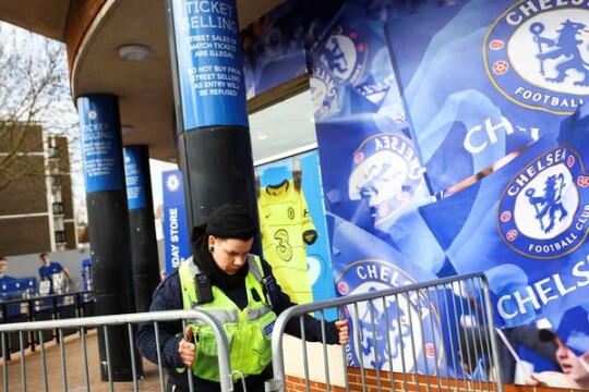 Chelsea future uncertain after sanctions against owner Abramovich