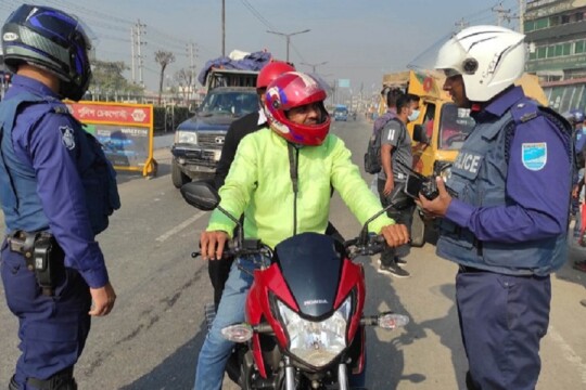 Check post, barricade installed at Dhaka entry points