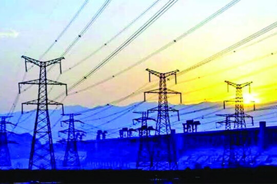 Govt working to revise renewable energy policy