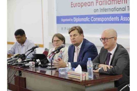 EU wants full implementation of labor roadmap for trade facility