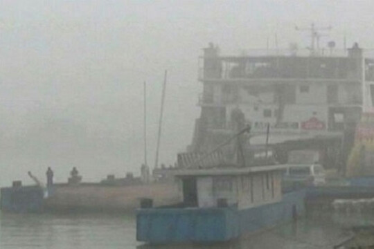 Ferry movement suspended in Paturia-Daulatdia and Aricha-Kazirhat