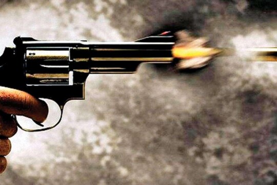 Three killed as pirate groups trade bullets in Noakhali
