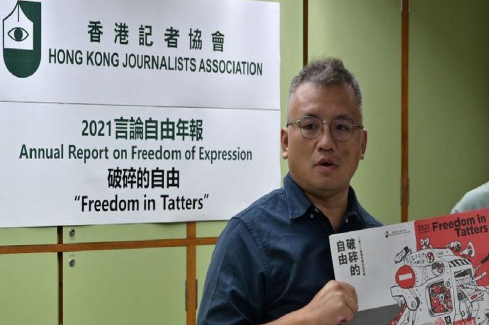 Hong Kong police arrest six from independent news outlet