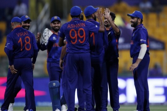 India crush Afghanistan by 66 runs to snap winless streak