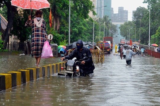 Submerged Mumbai on red alert as further rain forecasted