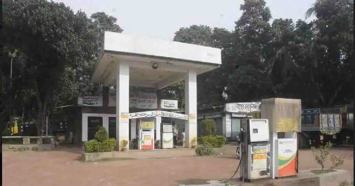 Khulna fuel traders call indefinite strike from Feb 17