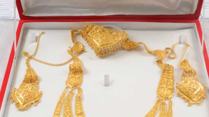 45 bhori gold stolen from former police official's home