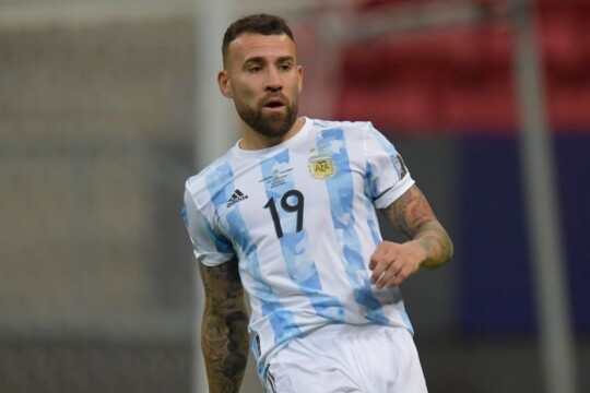 Argentina defender Otamendi victim of robbery at home