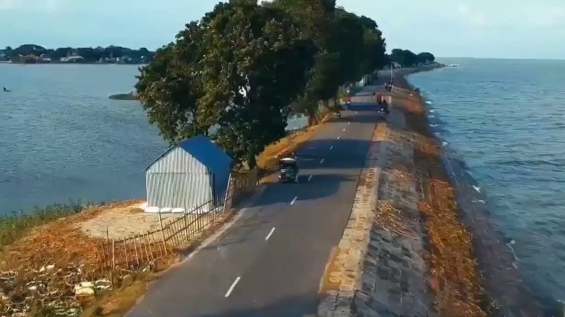 Young tourist drowns in Nikli haor