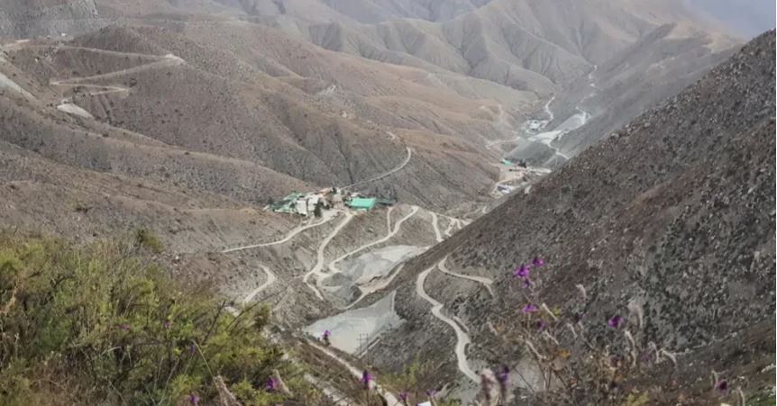 Fire in gold mine kills at least 27 in Peru