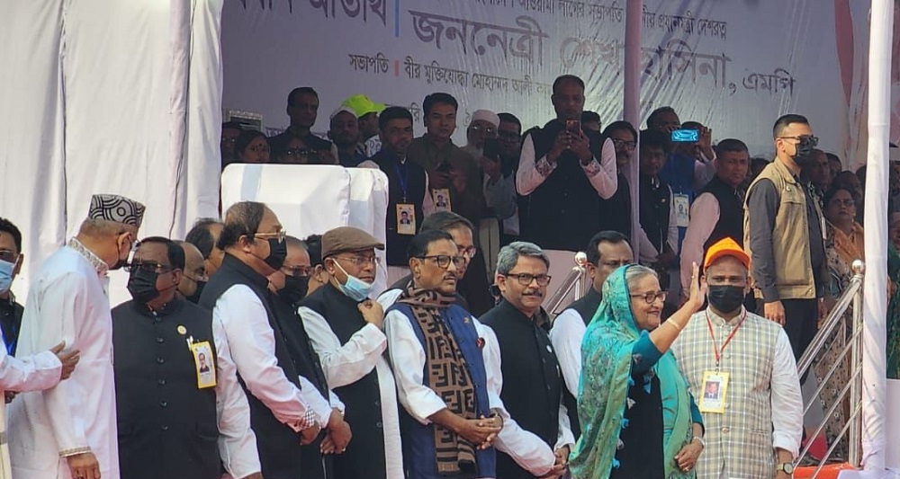 PM reaches rally venue in Rajshahi, inaugurates 25 dev projects