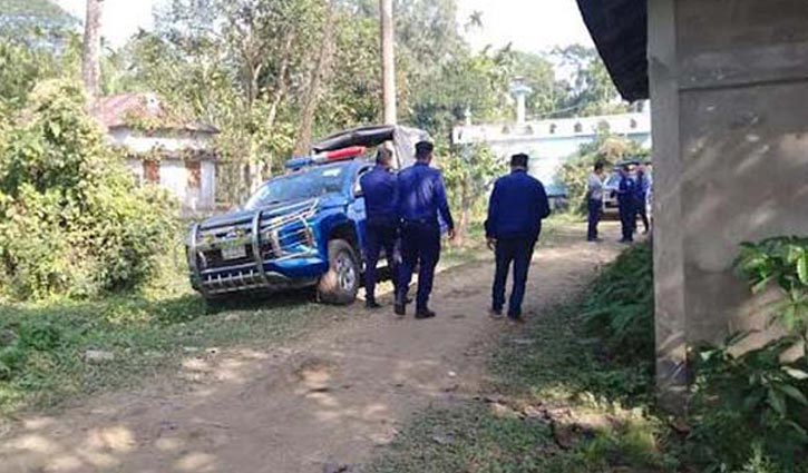 Police cordon off house in Sunamganj