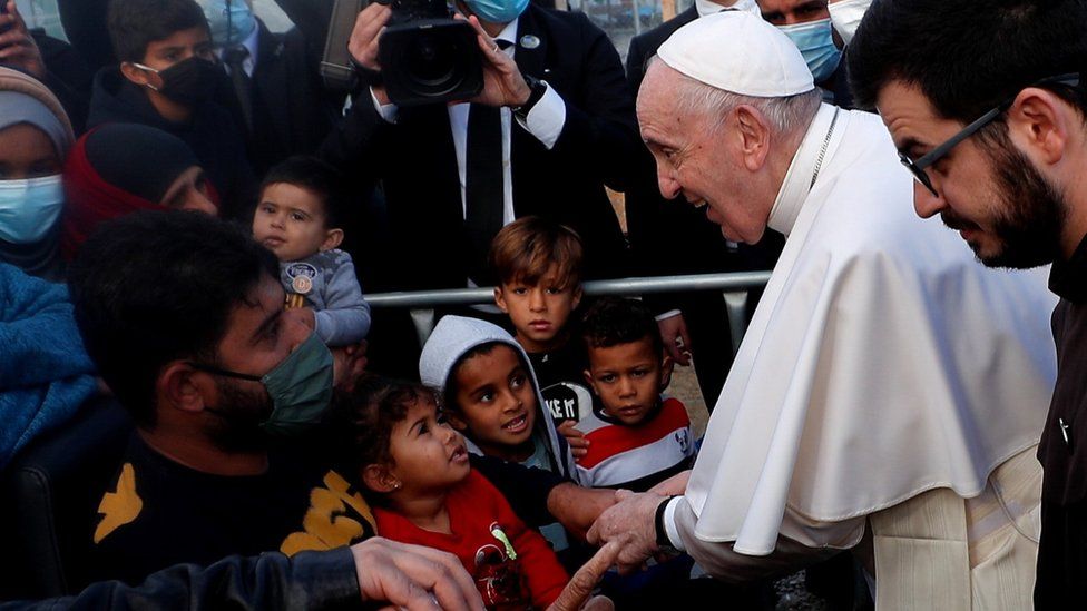 Pope condemns treatment of migrants in Europe