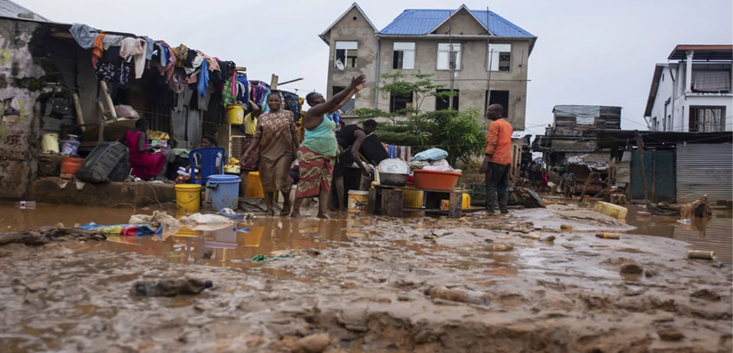 At least 120 killed as floods sweep DR Congo capital