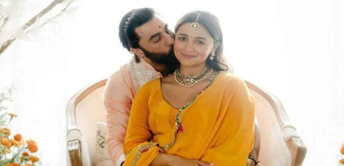 Alia Bhatt-Ranbir Kapoor blessed with baby girl