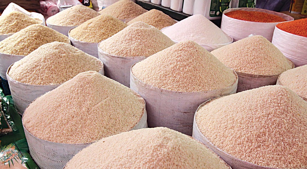 Food officer suspended over rice embezzlement