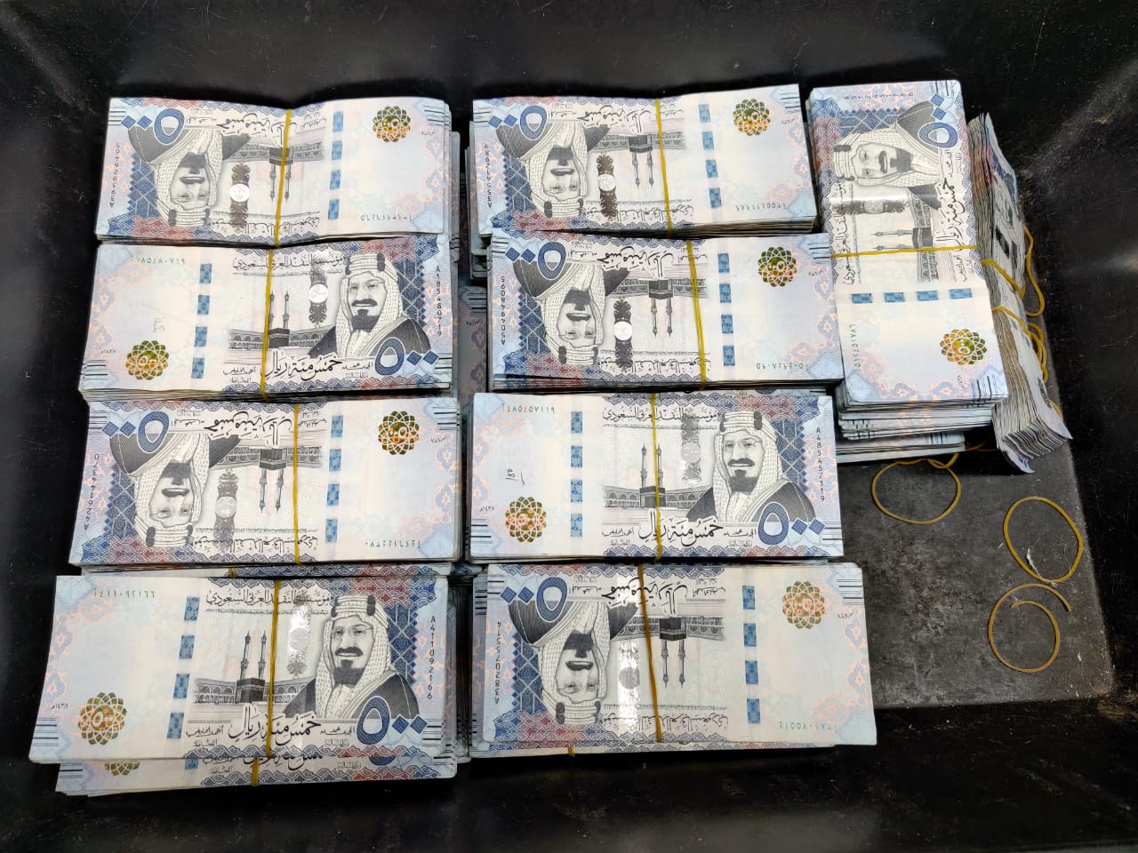 Saudi Riyals worth Tk 6 crore found at Dhaka airport