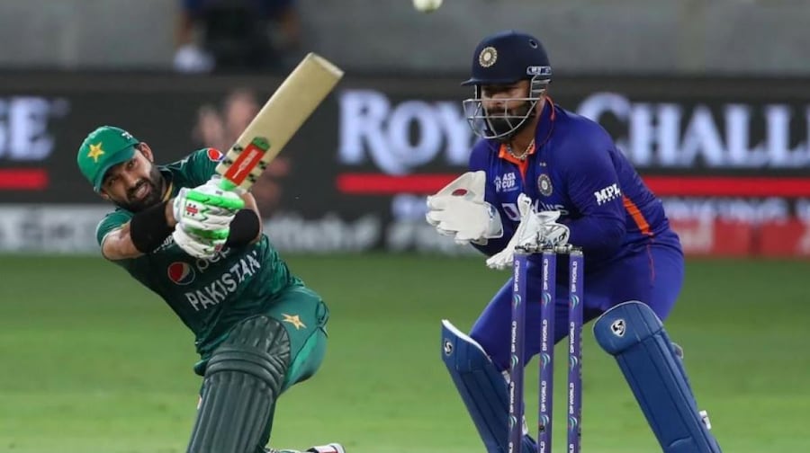 Pakistan beat India by five wickets in Asia Cup Super Four