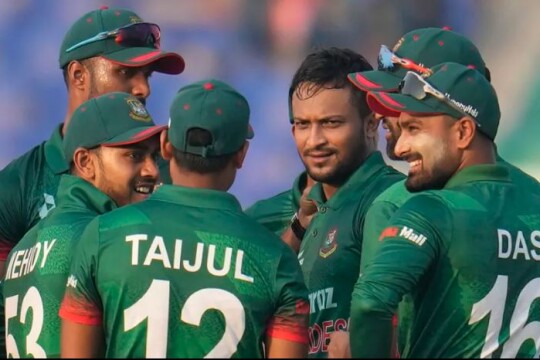 Shakib Al Hasan becomes first Bangladesh bowler to take 300 ODI wickets