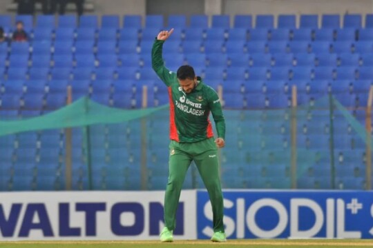 Shakib becomes leading wicket-taker in T20s