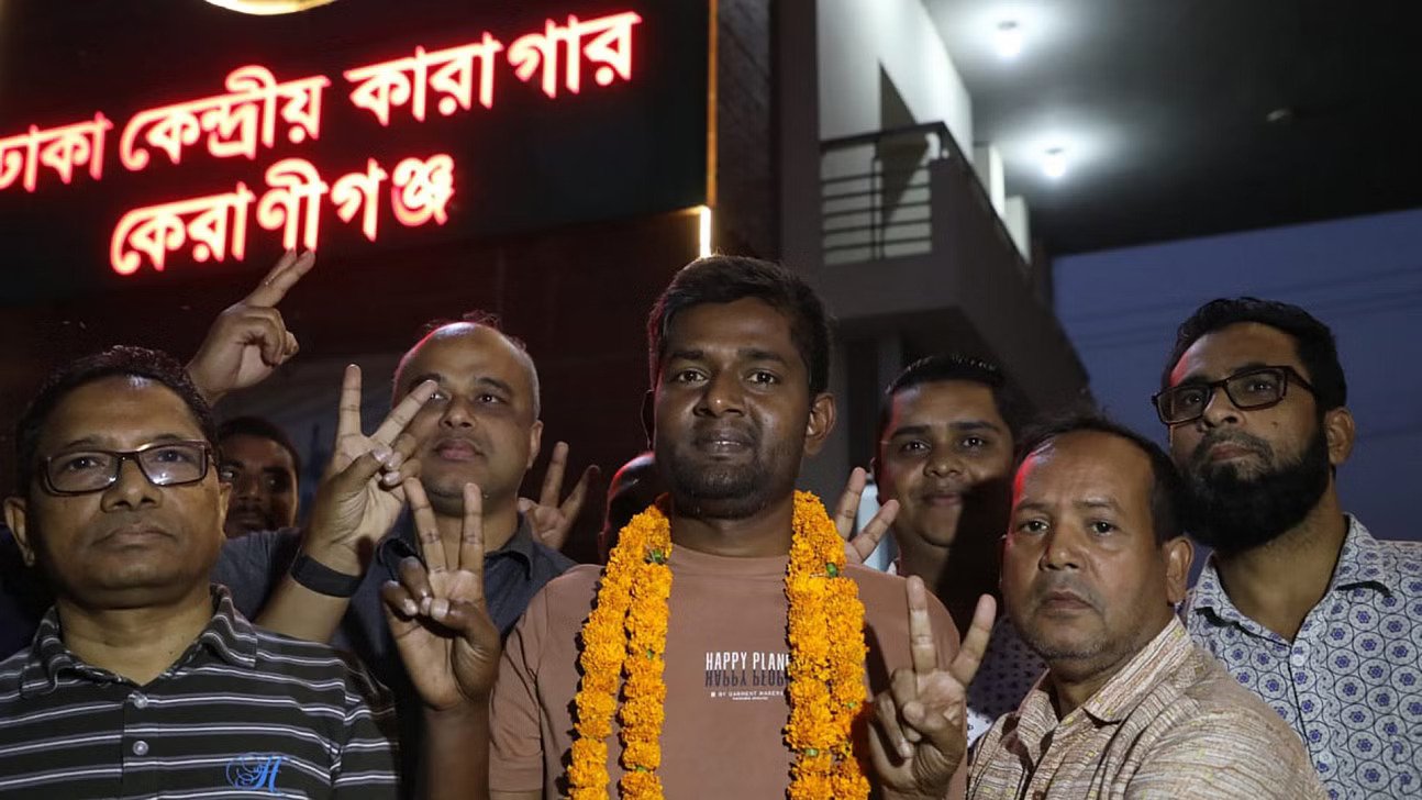 Prothom Alo reporter Shams released from jail