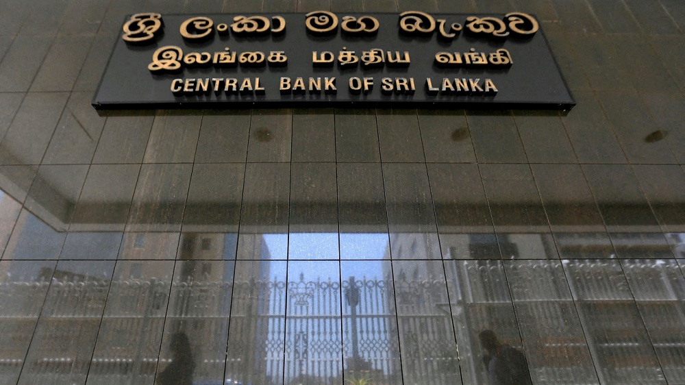 Sri Lanka to temporarily suspend foreign debt payments