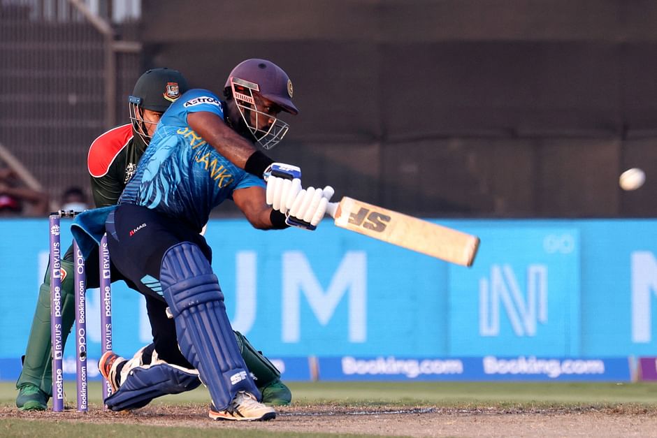 Sri Lanka beat Bangladesh by 5 wickets