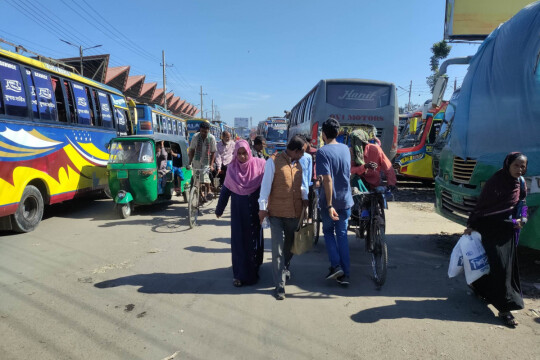 Bus service halted in Sylhet a day before transport strike