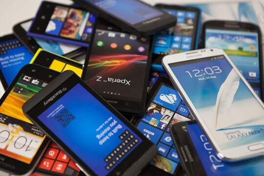 BTRC blocks 1.25 lakh illegal cellphones in three days