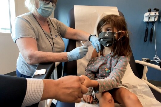 US authorizes first Covid shots for children aged 5-11