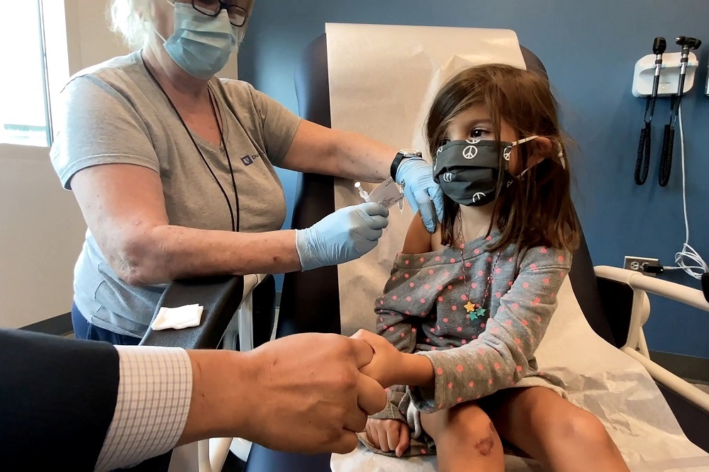 US authorizes first Covid shots for children aged 5-11