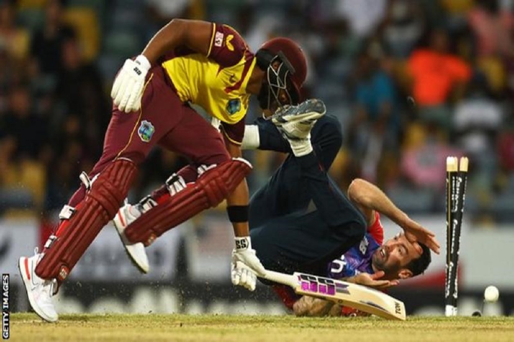 England beat West Indies by one run after a thrilling finish