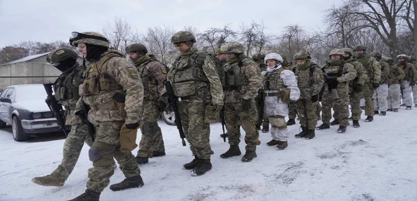 Ukrainian embassy in Washington draws US citizens looking for Fight in War